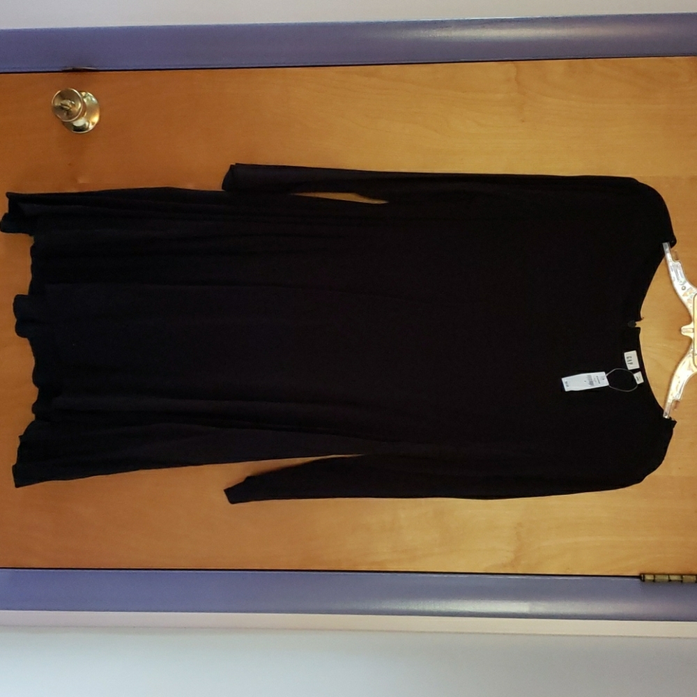 Flowy black dress from the gap